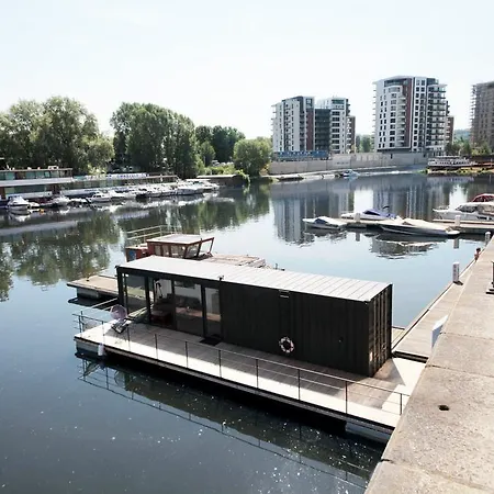 Unique Floating Houseboat By Easybnb Πλωτό κατάλυμα
