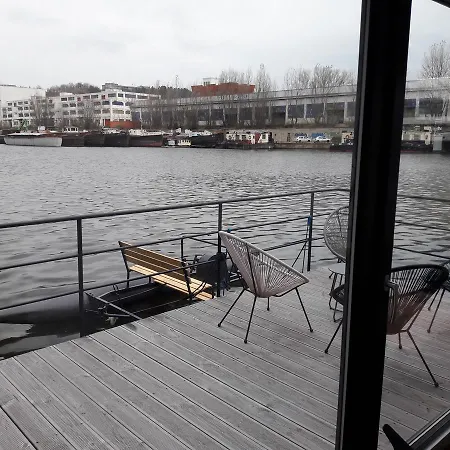 Unique Floating Houseboat By Easybnb Botel 4*